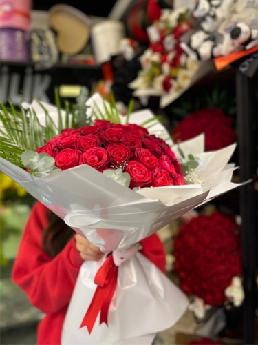 41`Li Kırmızı Gül Buketi
